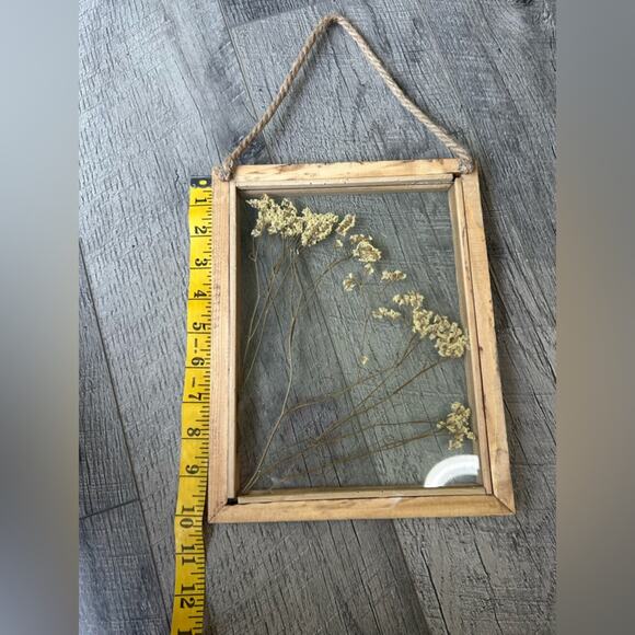 Dried flowerwall art-glass pressed floral, frame - ready to hang-cottage core - Picture 5 of 7